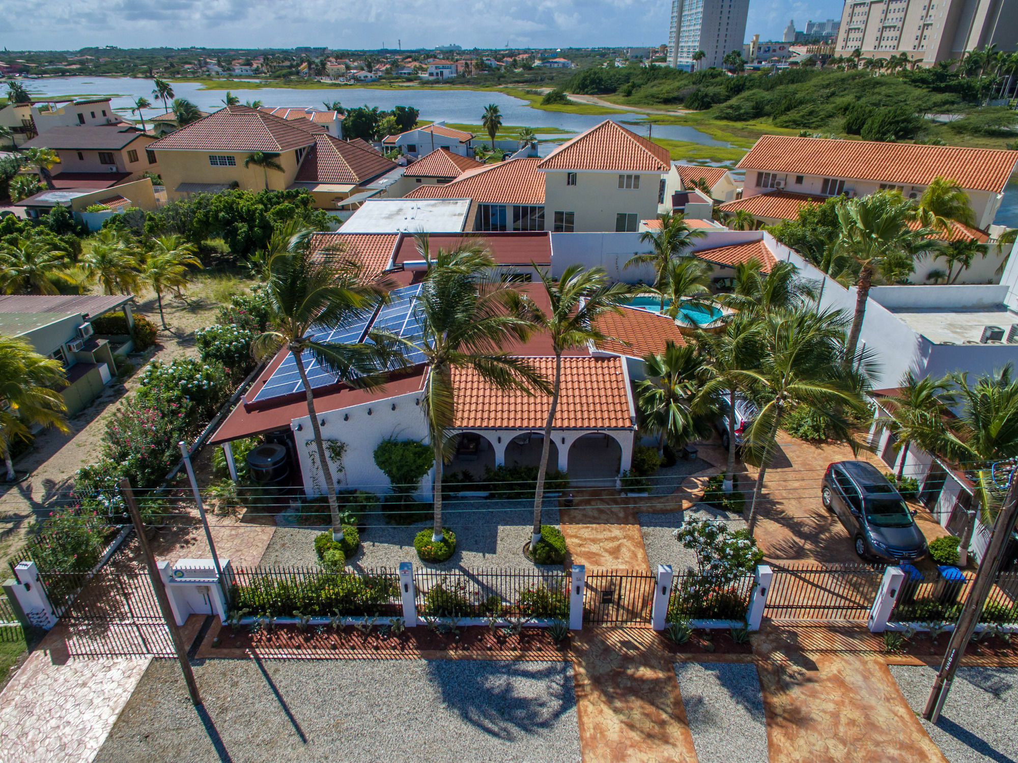 Cas Elizabeth Hotel Palm Beach Exterior photo